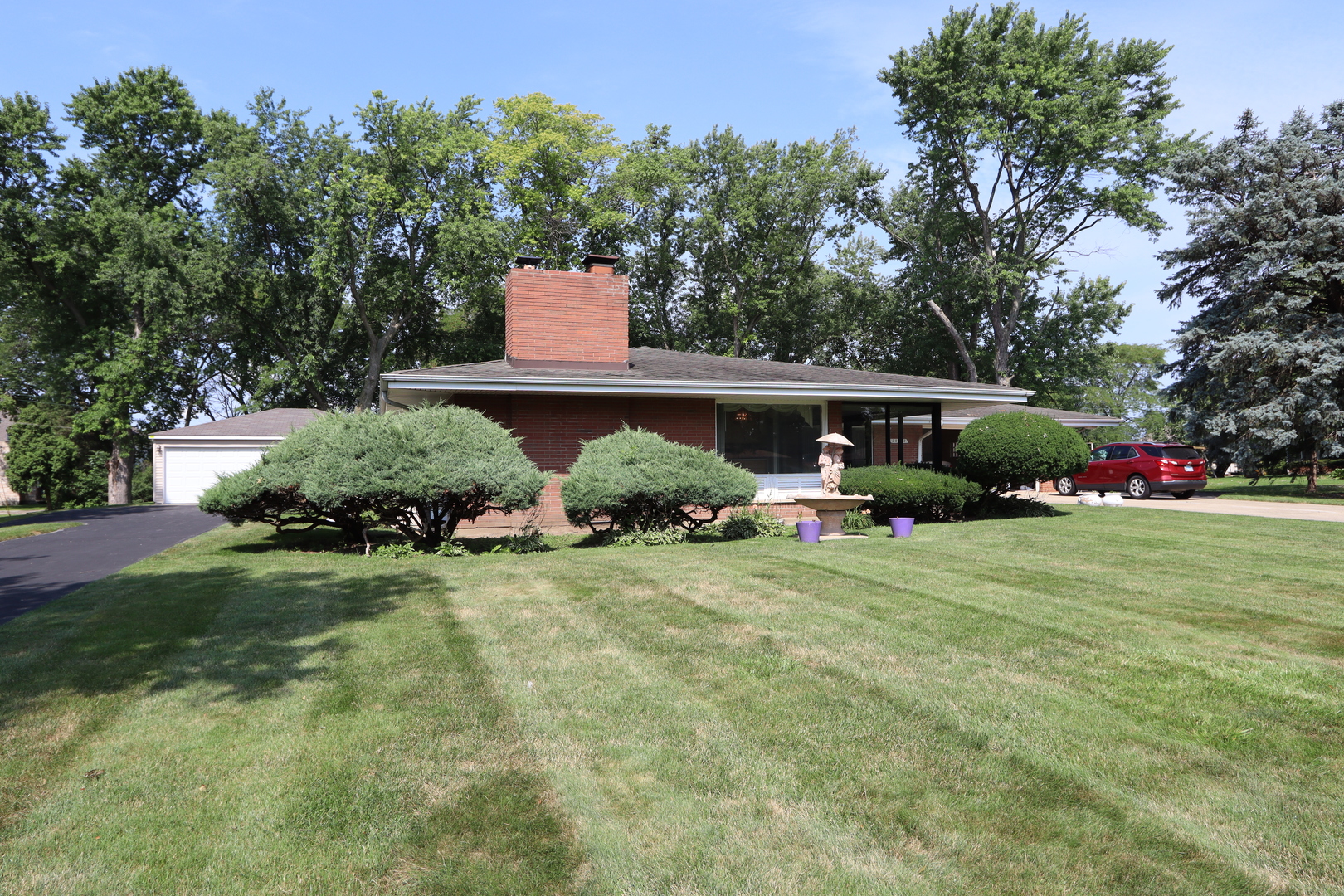 Photo 1 of 31 of 20580 Bensley Avenue house