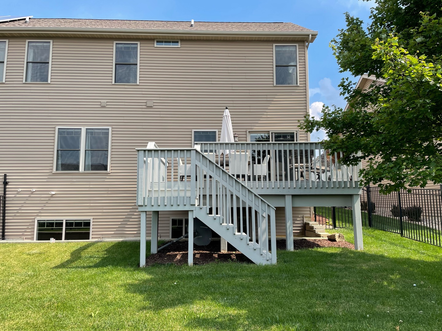 Photo 43 of 46 of 1615 Delane Drive B townhome