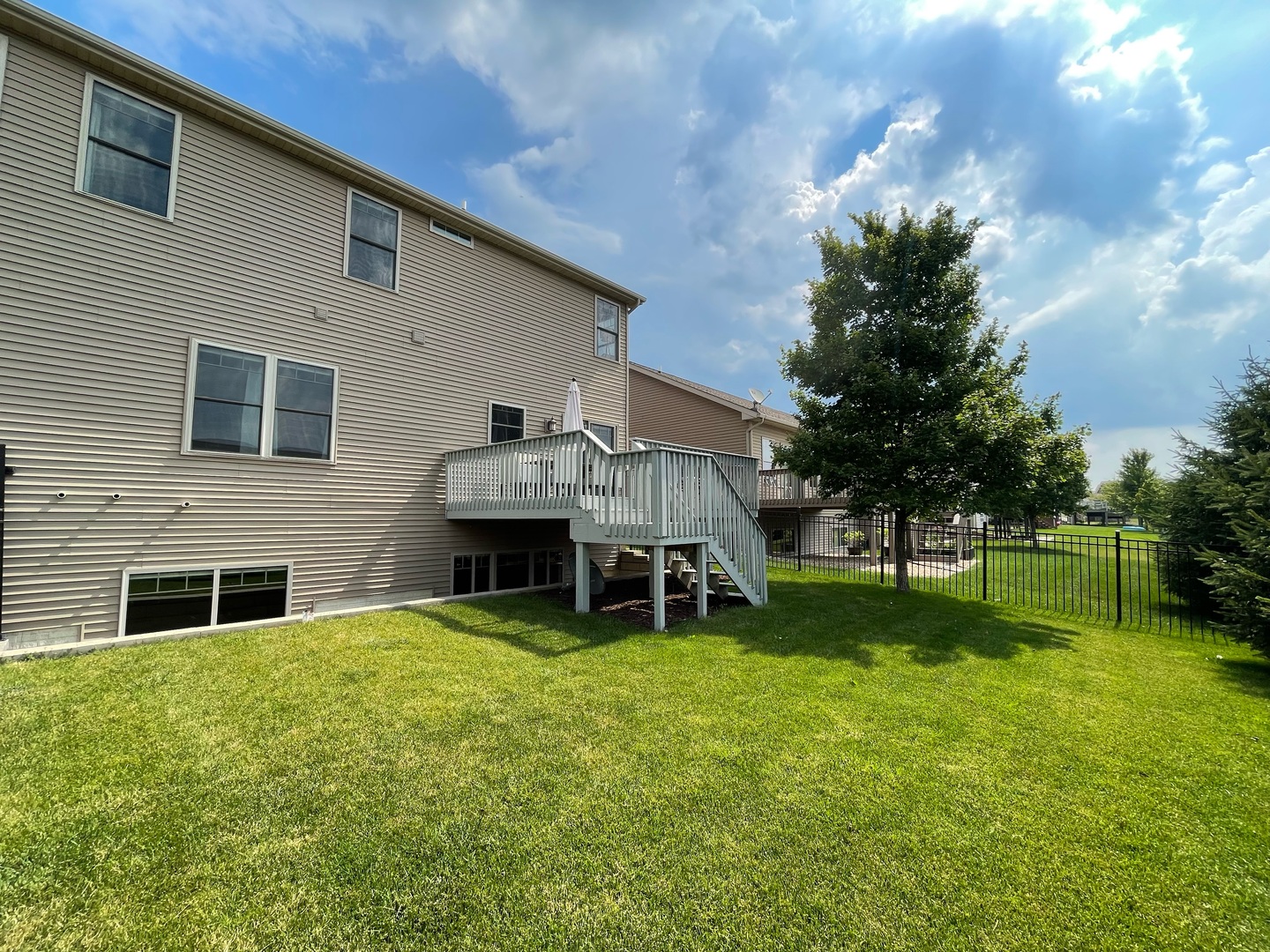 Photo 45 of 46 of 1615 Delane Drive B townhome