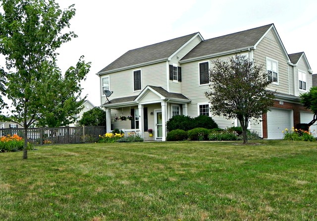 Photo 1 of 23 of 25109 Colligan Street townhome