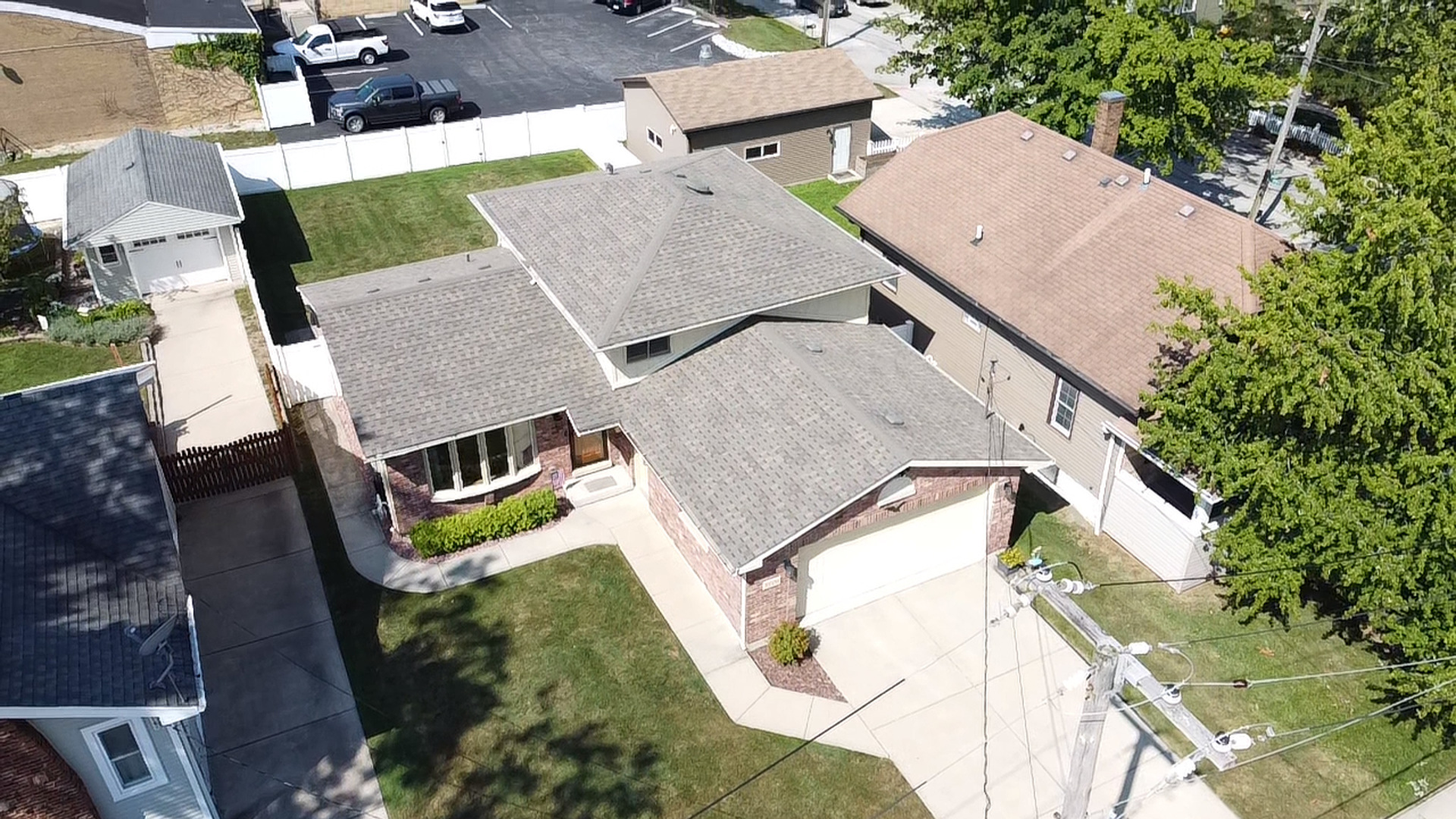 Photo 6 of 41 of 19506 Midland Avenue house