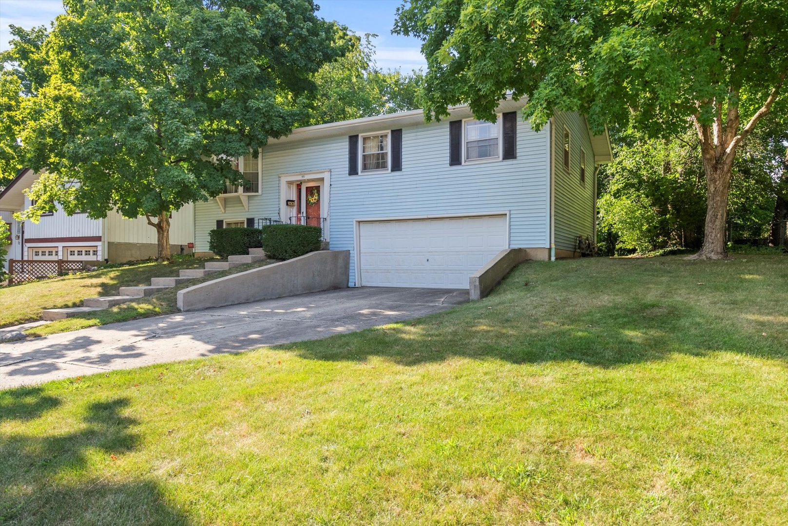 Photo 2 of 27 of 55 Codorus Road house