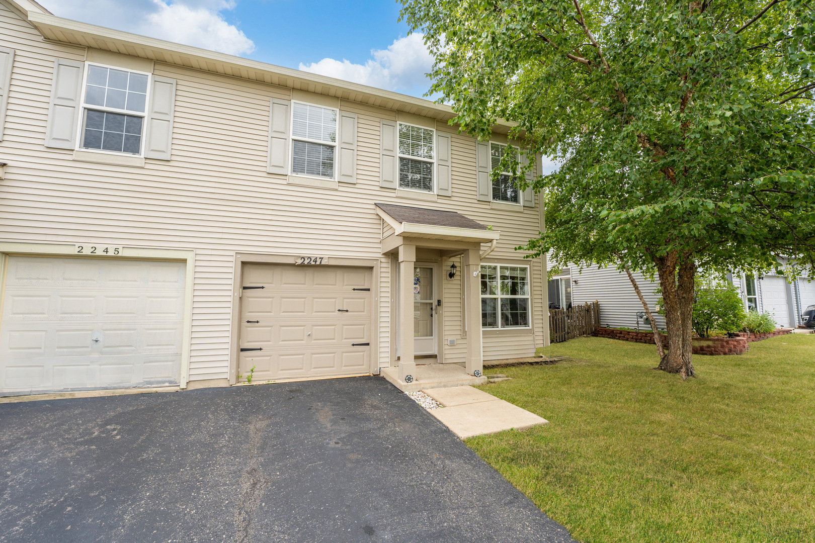 Photo 2 of 23 of 2247 Rebecca Circle townhome