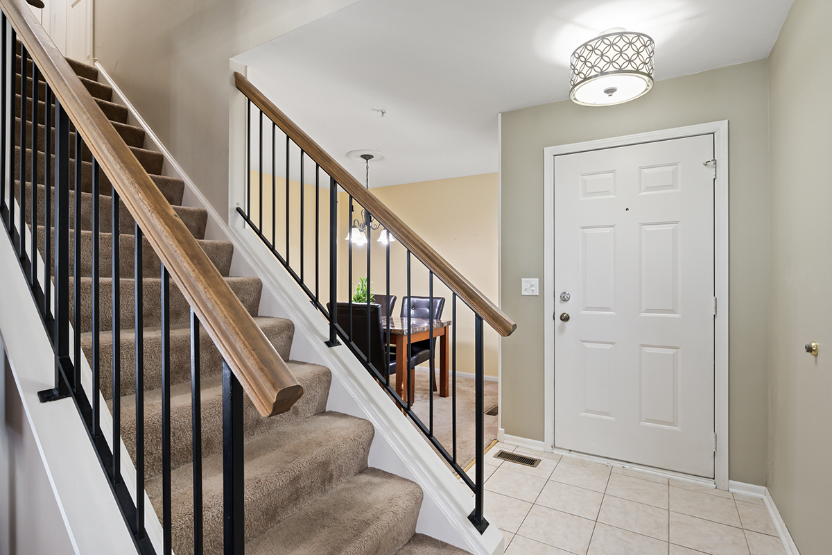 Photo 6 of 31 of 1355 Orleans Drive townhome