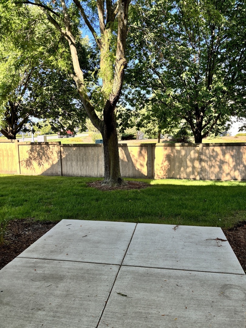 Photo 11 of 11 of 1768 Windward Avenue townhome