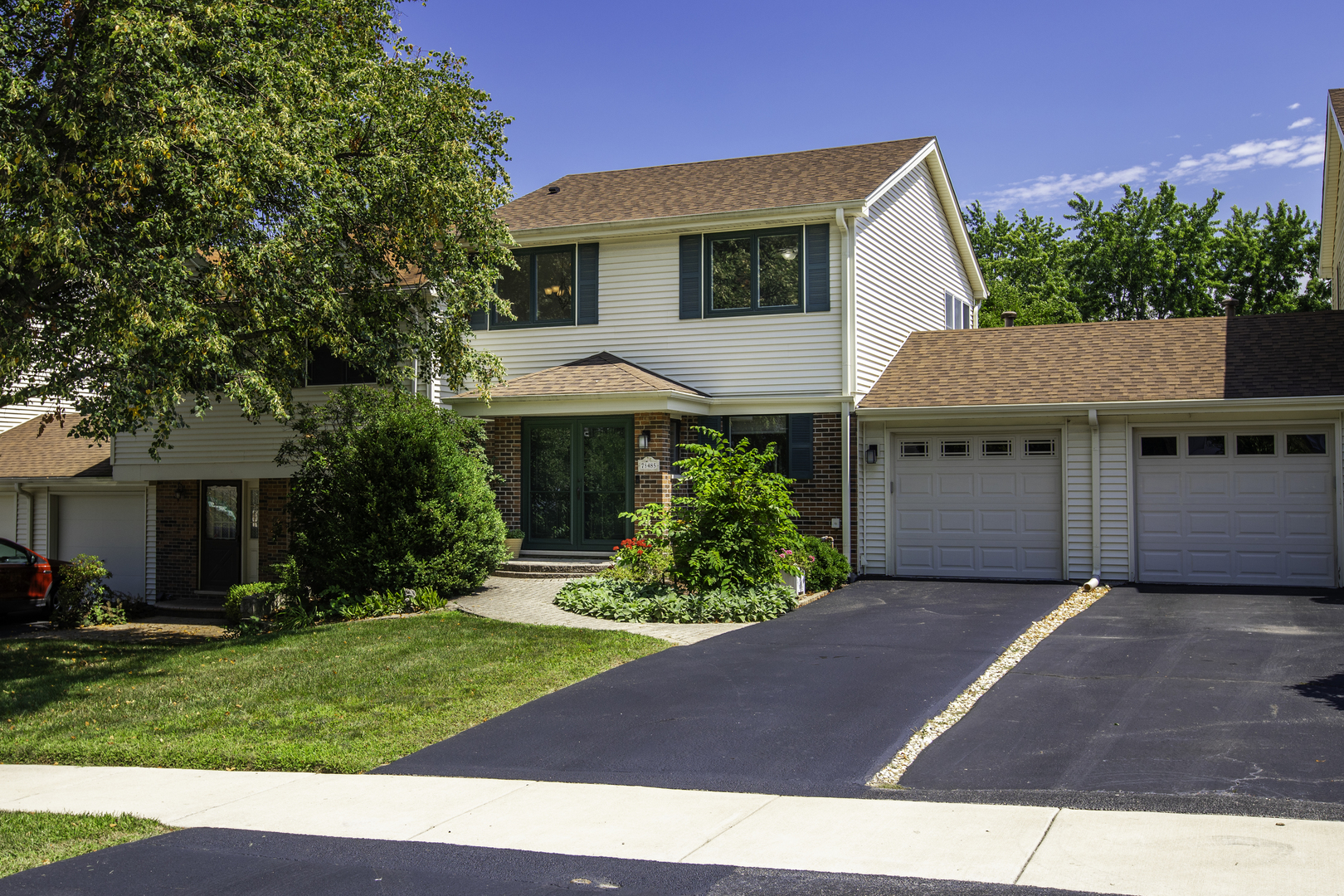 Photo 42 of 42 of 7S485 Lynn Drive townhome