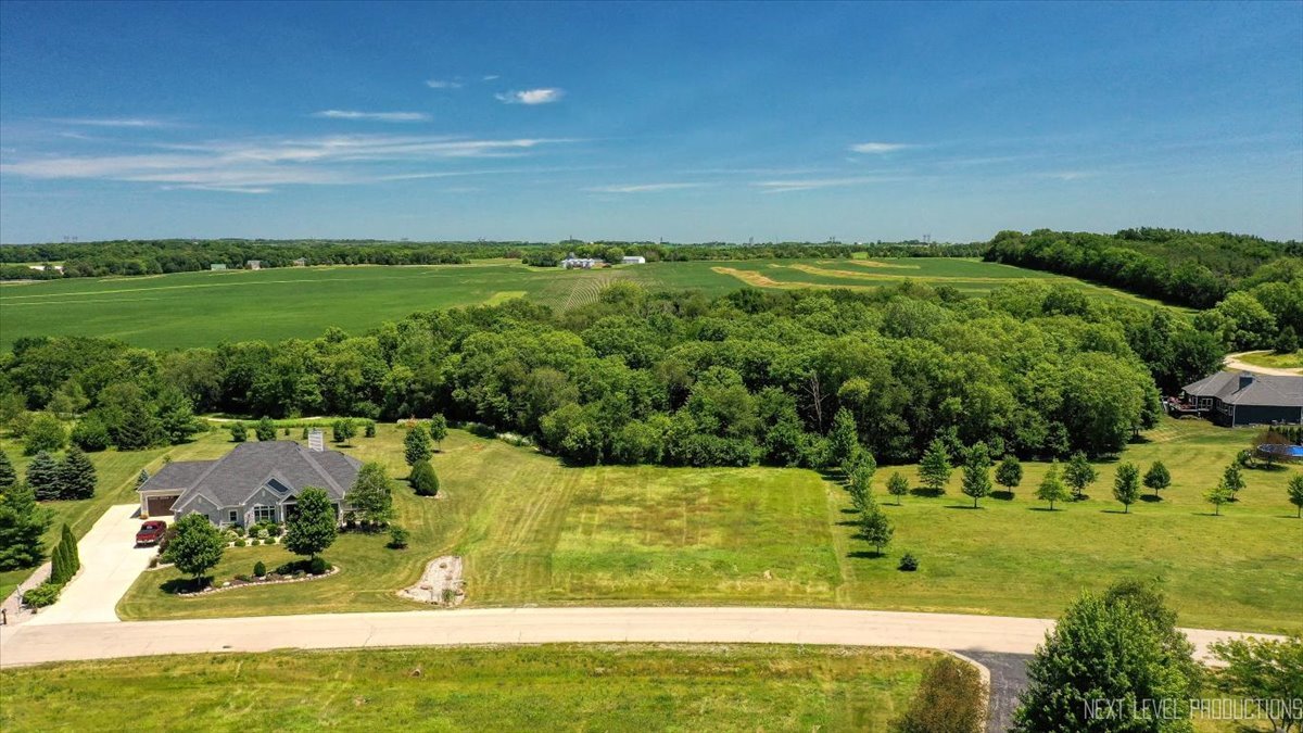 Photo 6 of 13 of 9320 N Stonewall Drive land