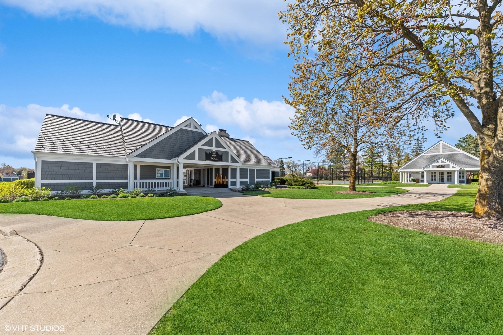 Photo 41 of 49 of 16 GRAYSTONE Lane house