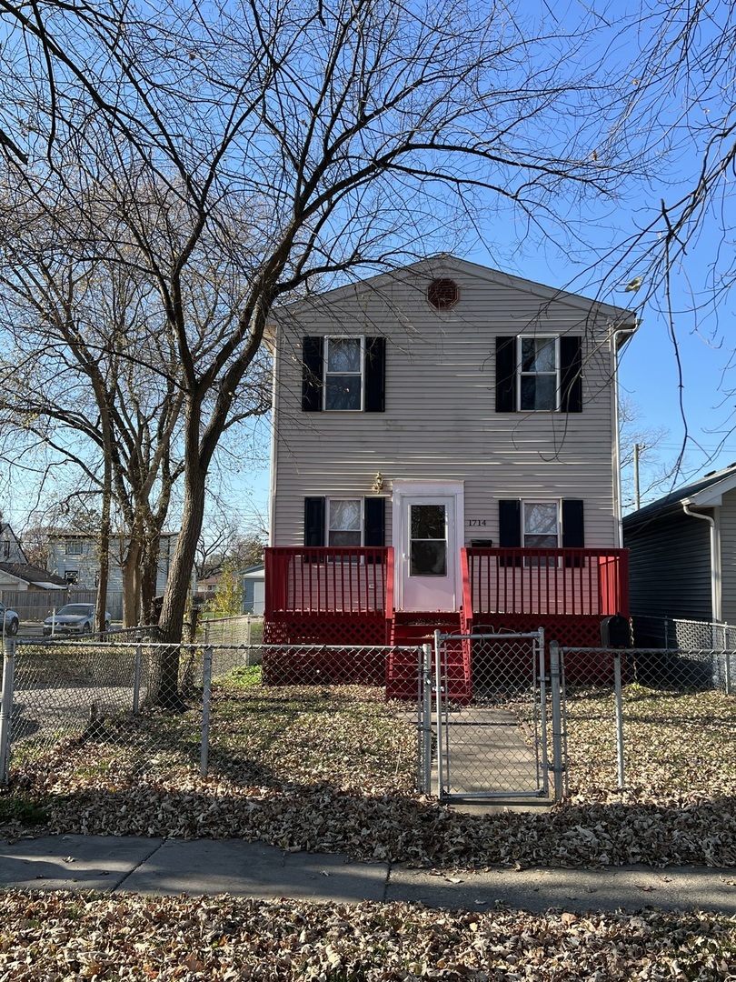 Photo 1 of 32 of 1714 Greenfield Avenue house