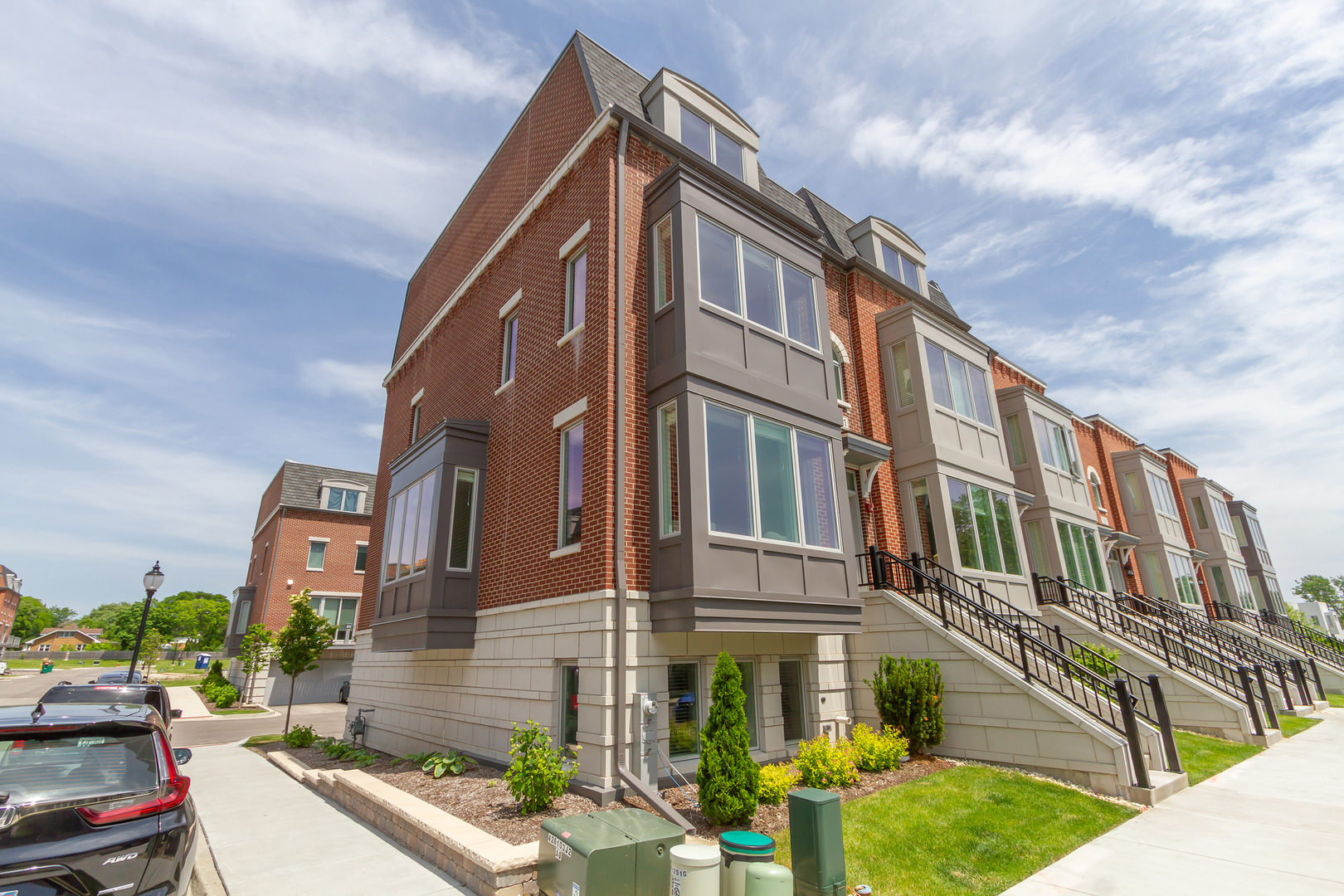 Photo 2 of 20 of 1251 Gateway Court townhome