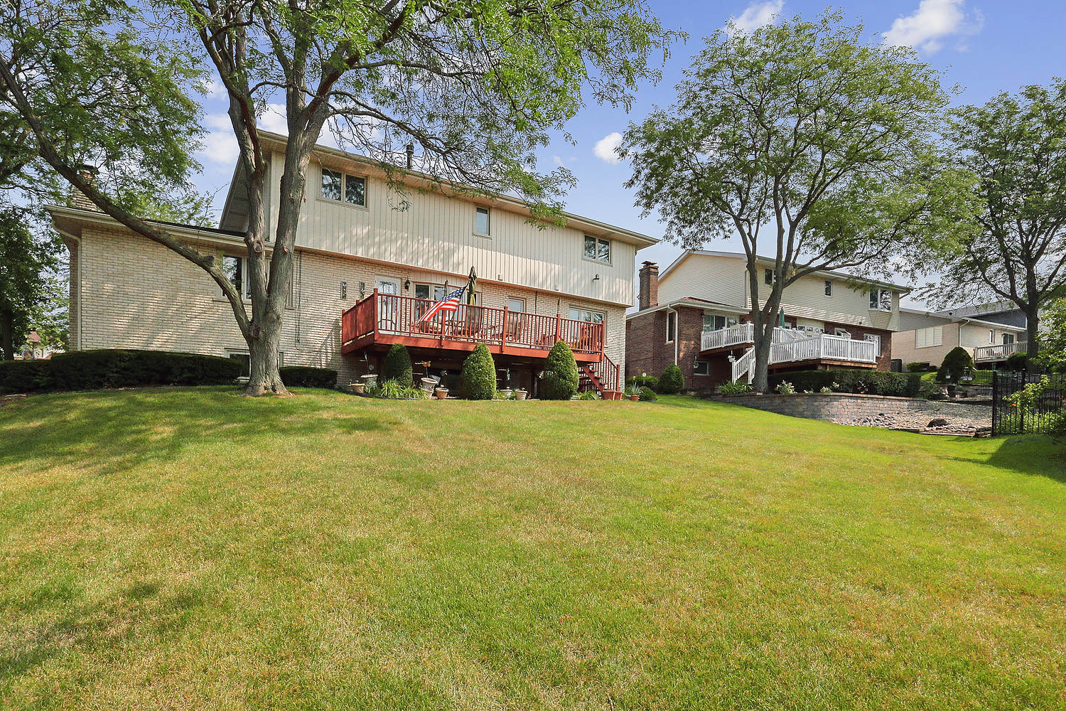 Photo 4 of 24 of 13721 S SANTA FE Trail house