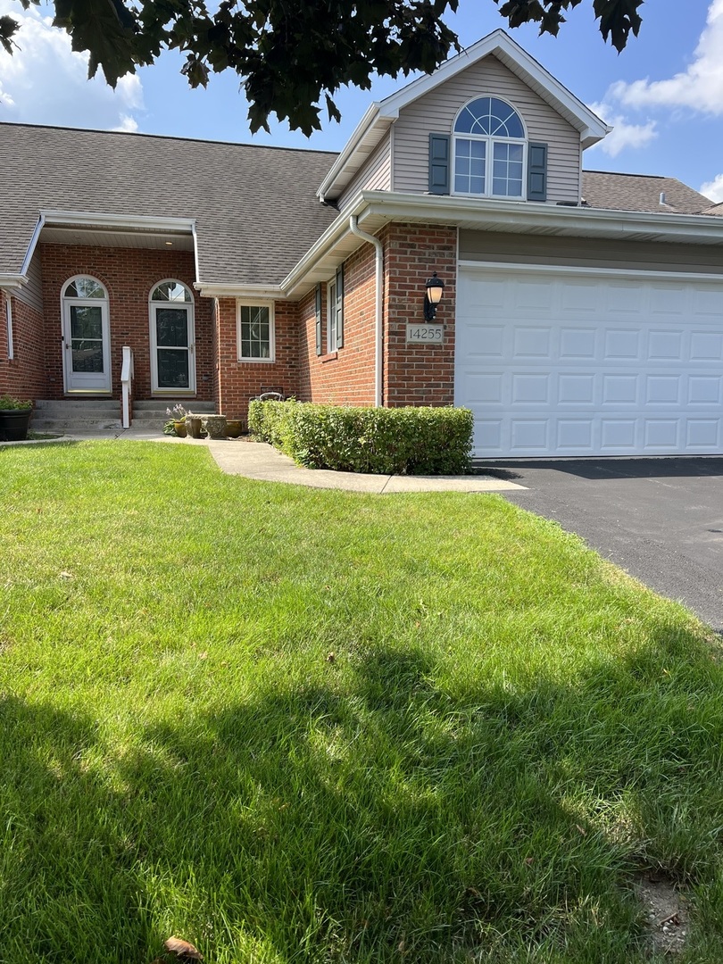 Photo 1 of 2 of 14255 Wedgewood Glens Drive townhome