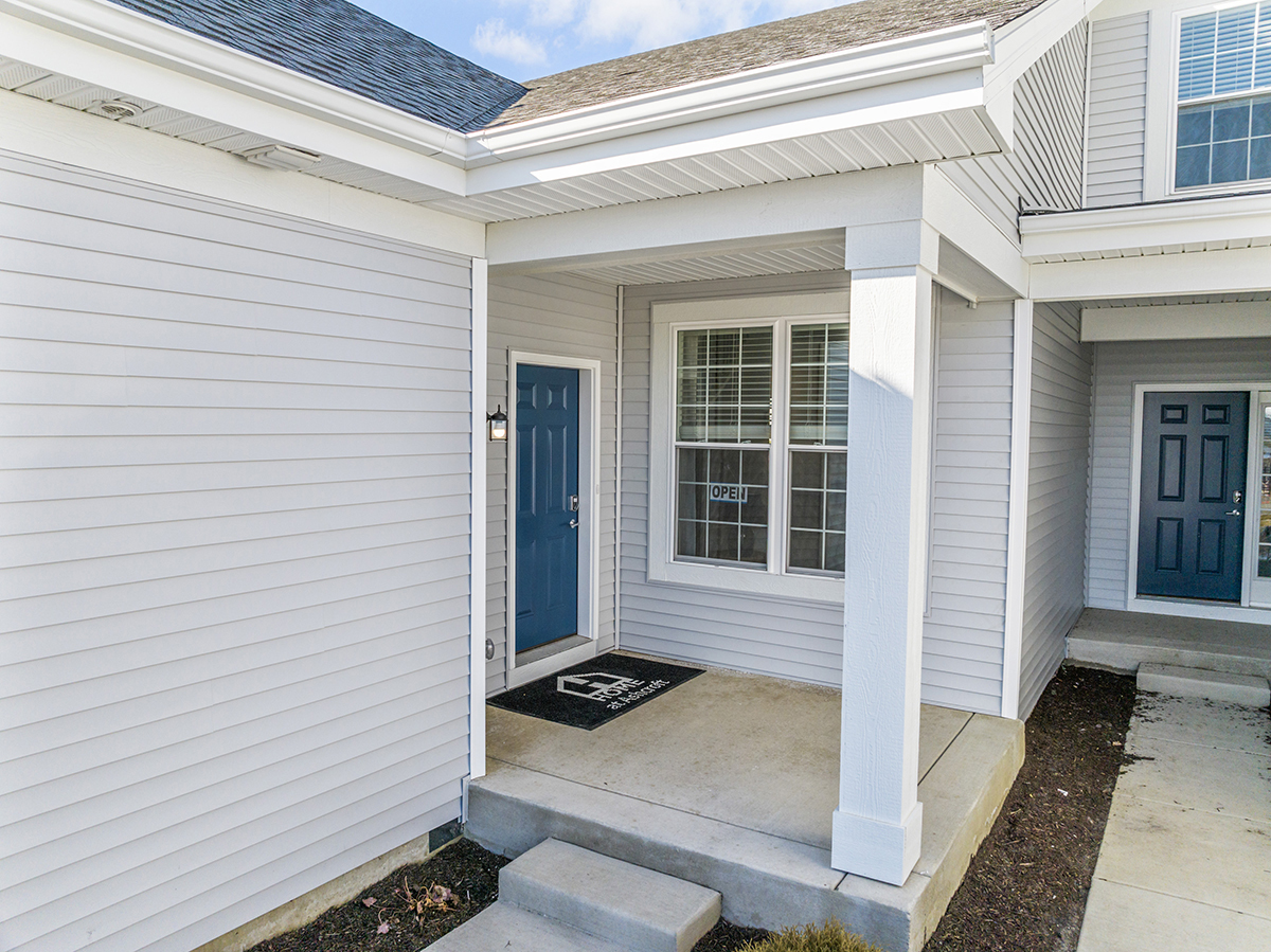 Photo 6 of 38 of 173 Dorset Avenue townhome