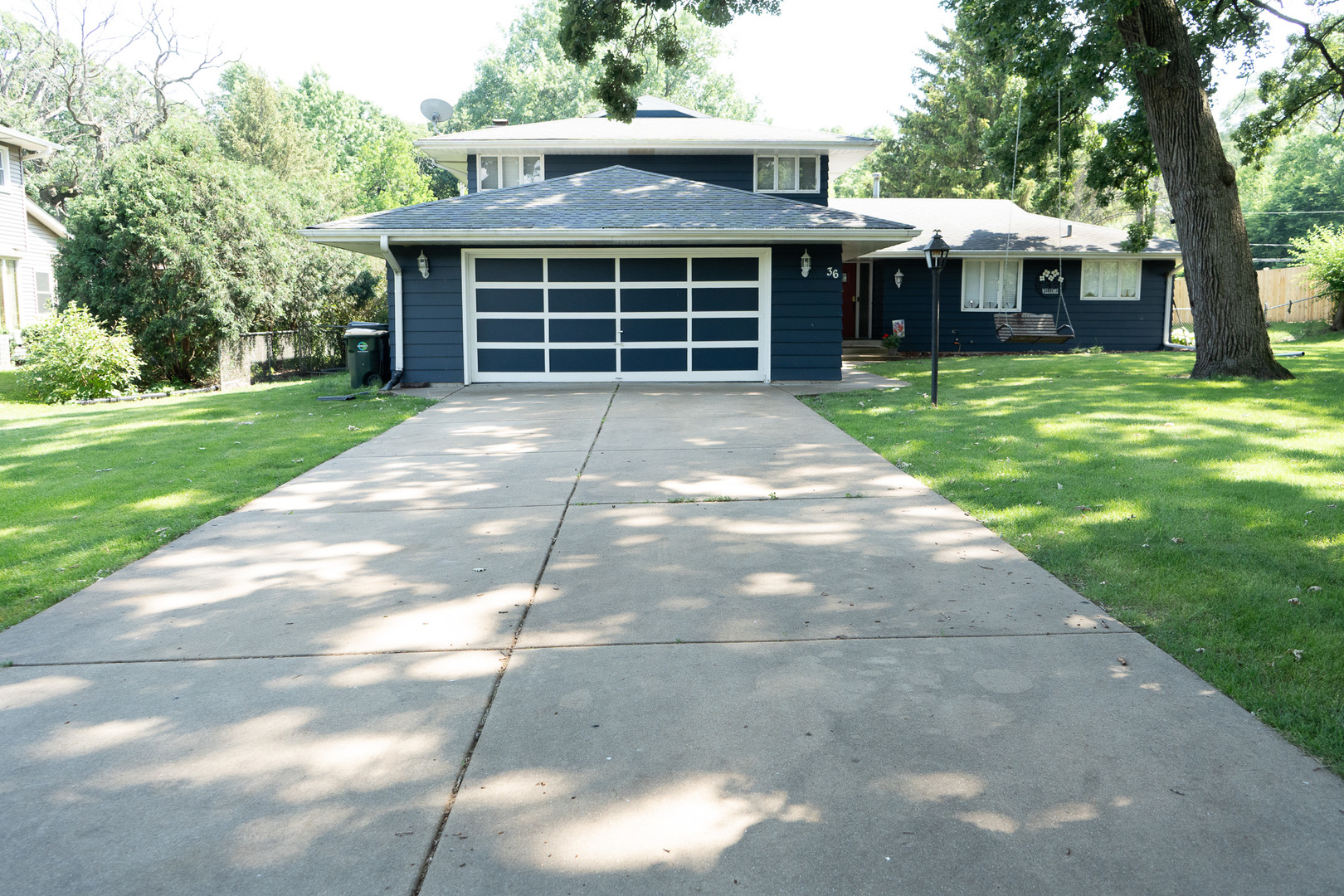 Photo 1 of 14 of 36 Shore Drive house