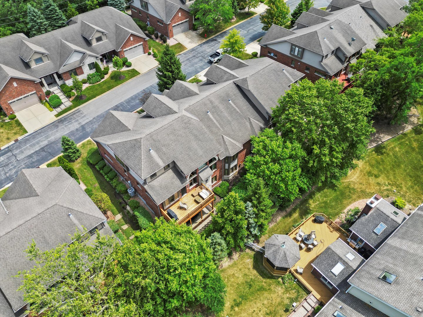 Photo 8 of 46 of 14 Turnberry Drive townhome