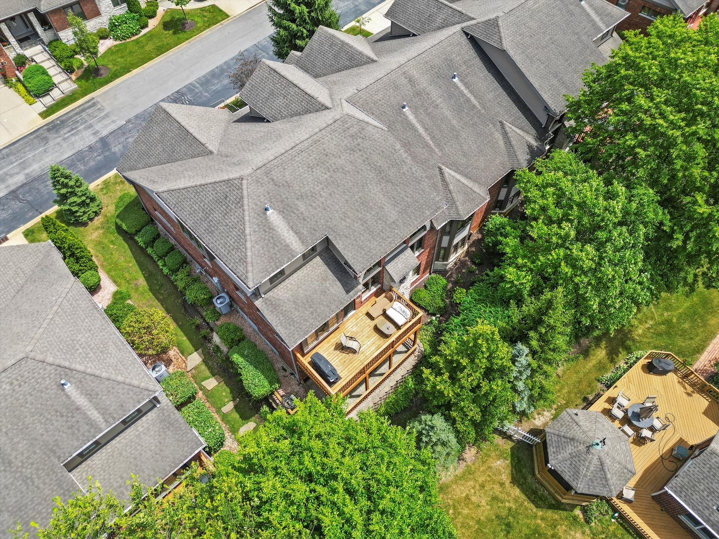 Photo 9 of 46 of 14 Turnberry Drive townhome