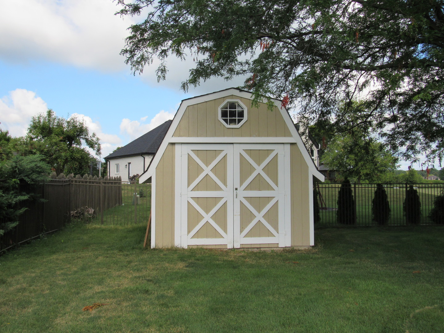 Photo 4 of 19 of 12900 S 104TH Avenue house