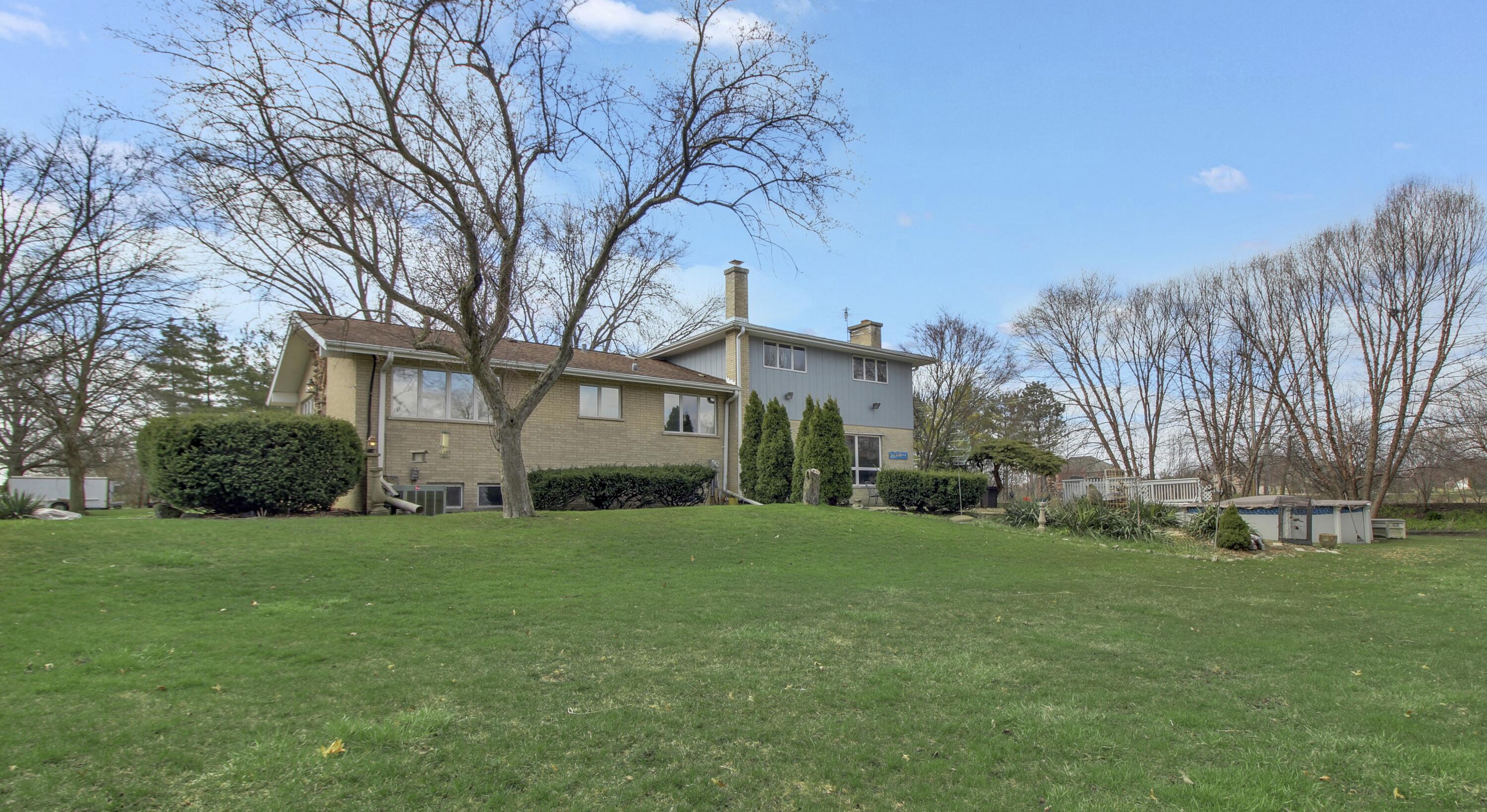 Photo 6 of 23 of 13300 S Stephen Drive house