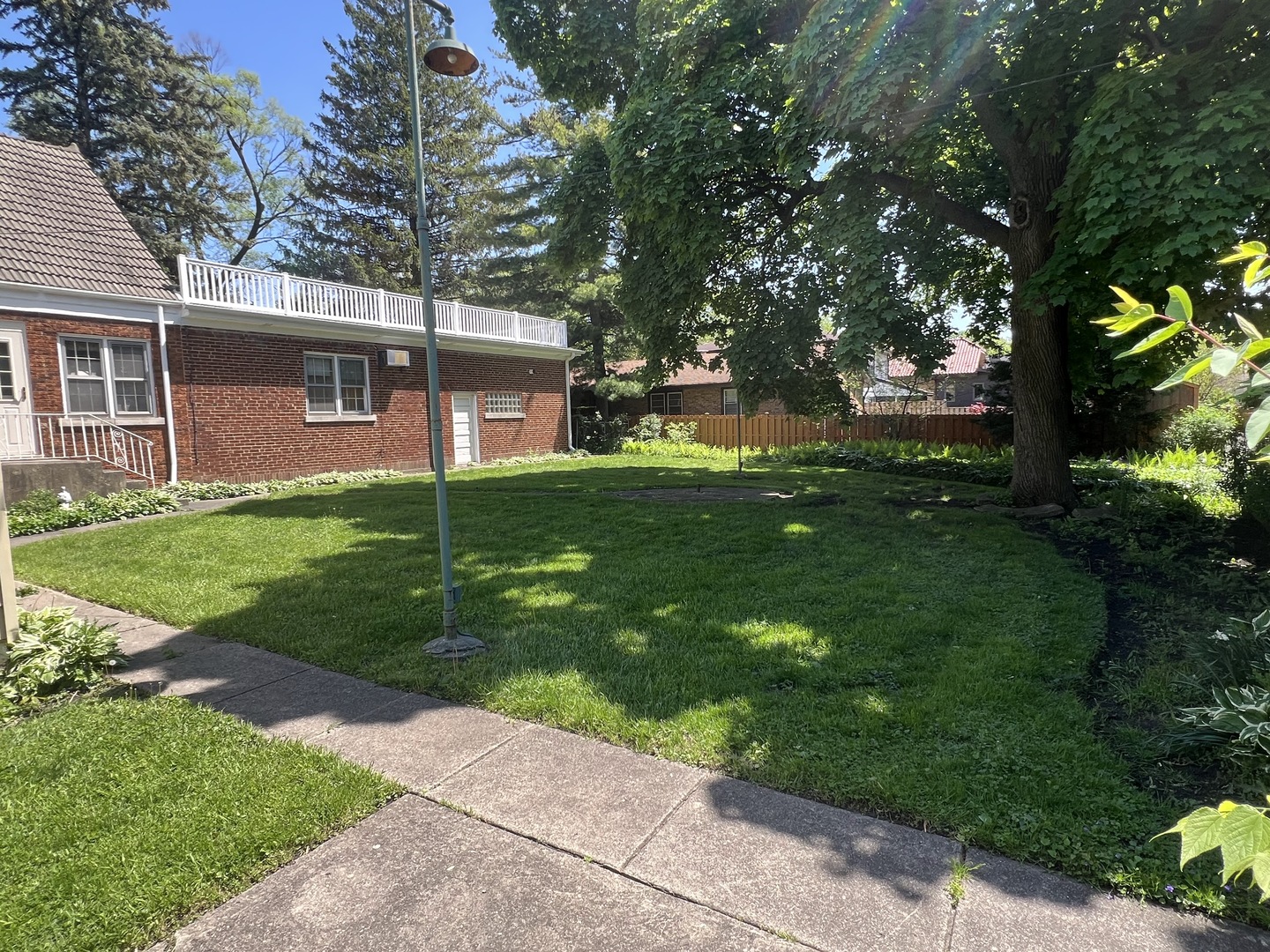 Photo 5 of 21 of 1504 S Crescent Avenue house