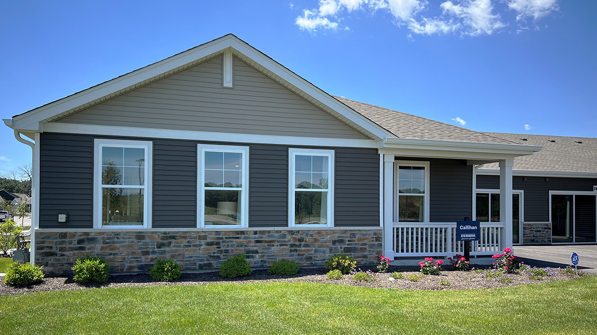 Photo 1 of 43 of 1091 Williamsburg Street townhome