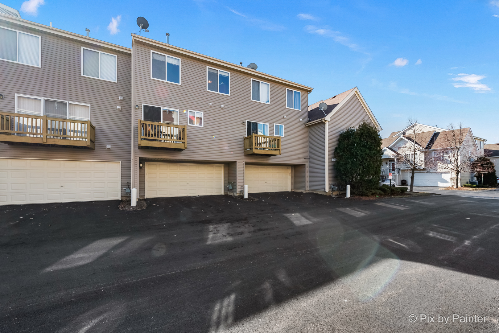 Photo 25 of 30 of 1566 Windward Drive townhome