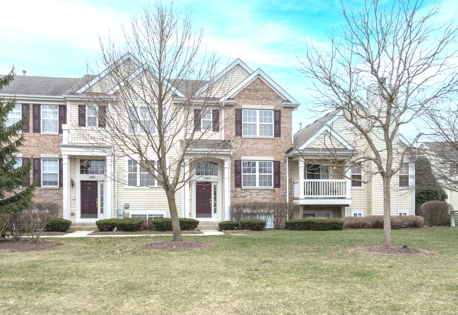 Photo 2 of 23 of 1593 Sandcastle Lane townhome