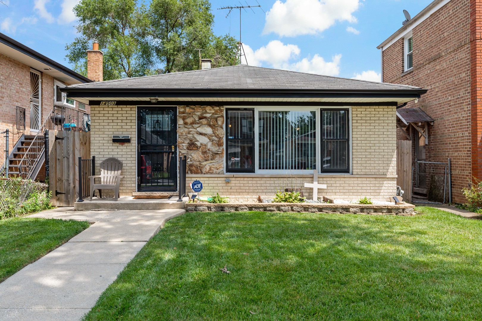 Photo 1 of 14 of 14503 S Parnell Avenue house