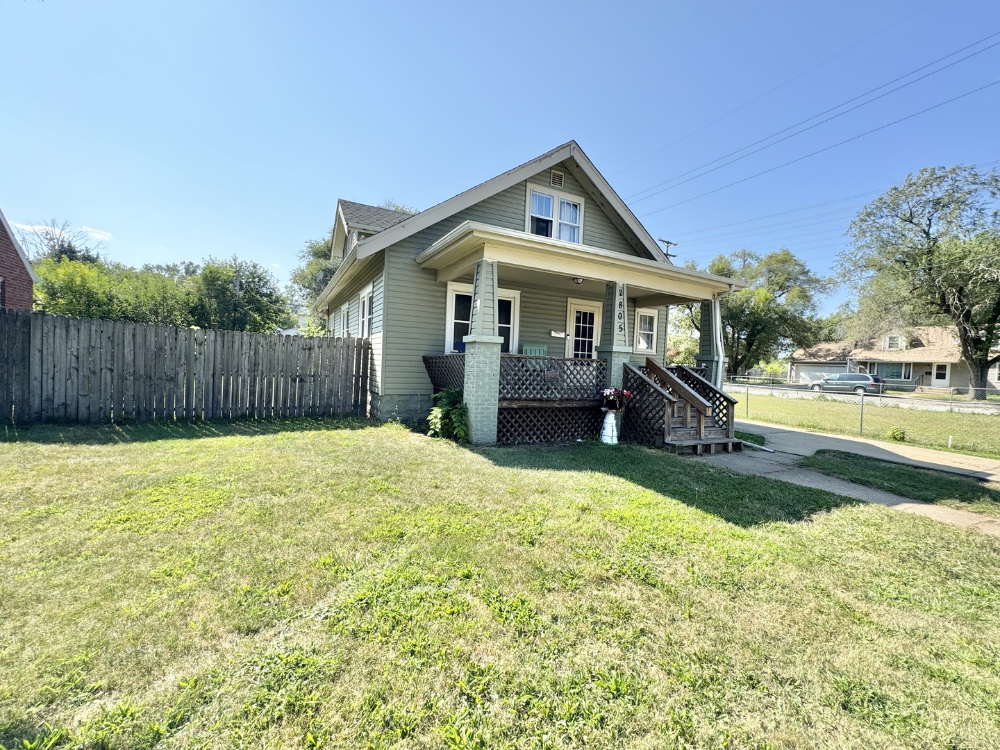 Photo 2 of 36 of 2805 Bildahl Street house