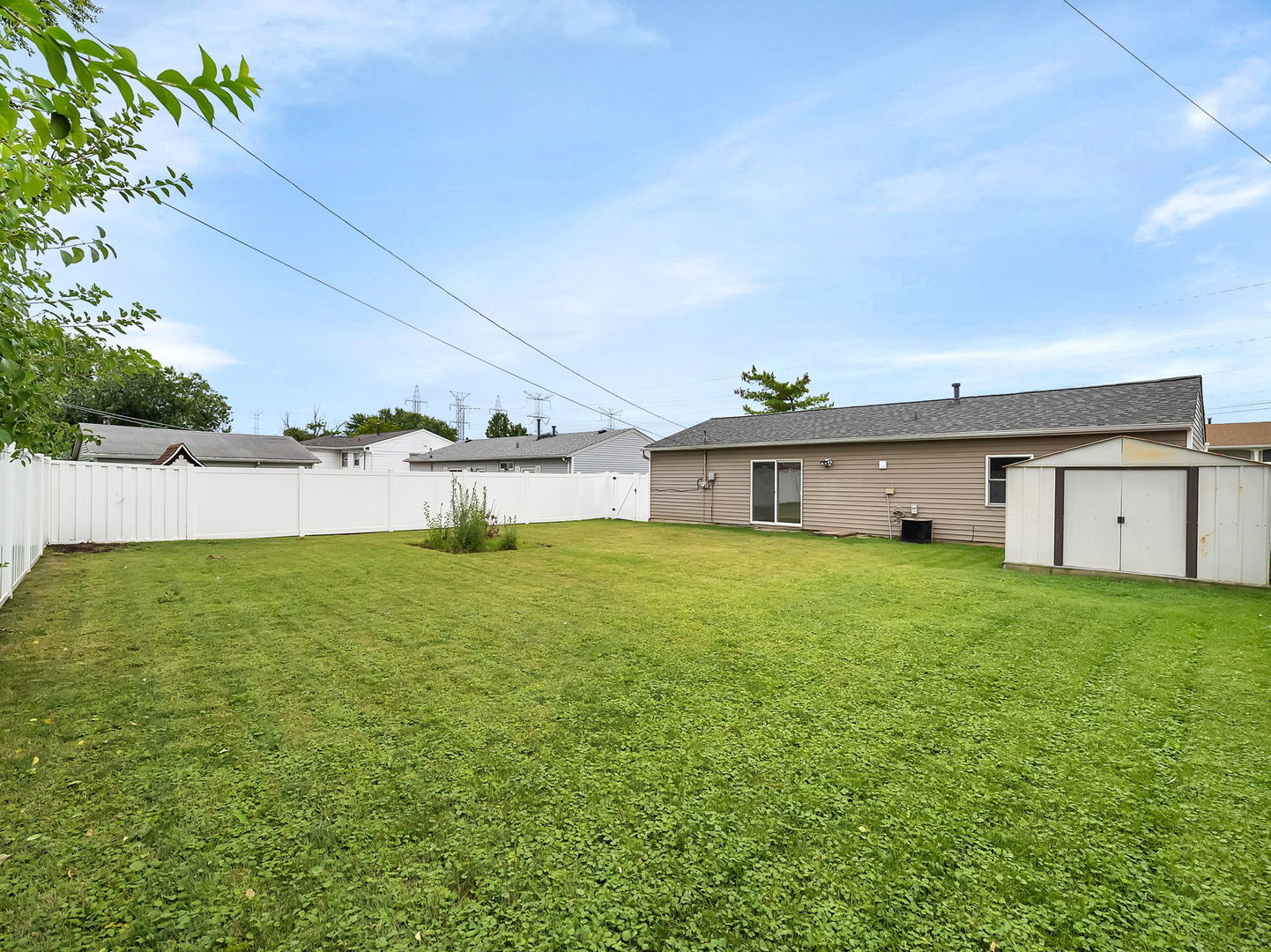 Photo 8 of 29 of 232 Tallman Avenue house