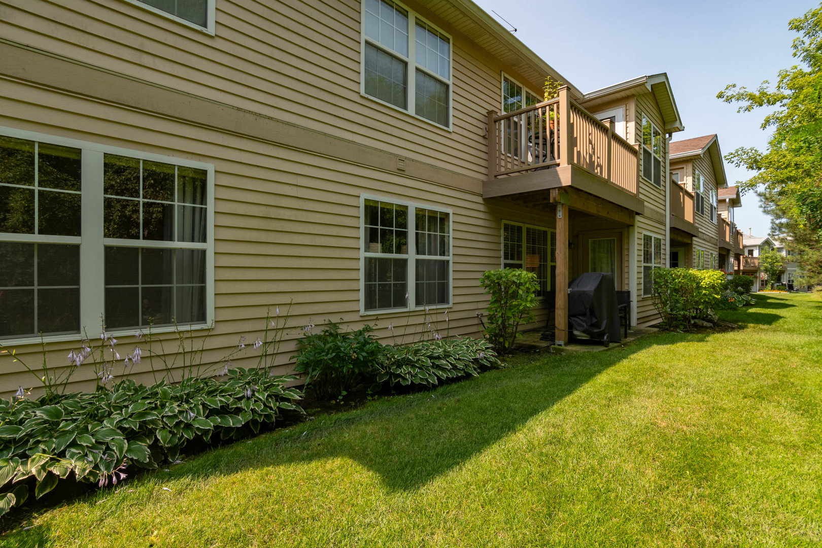 Photo 25 of 27 of 1285 N Red Oak Circle 1 townhome