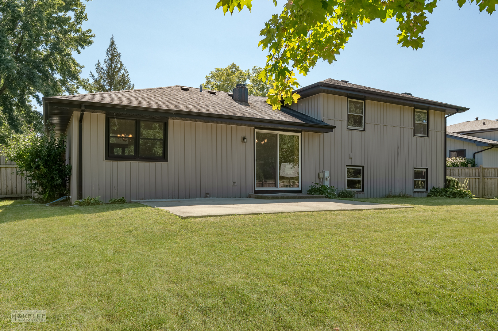 Photo 5 of 35 of 1114 Rushwood Avenue house