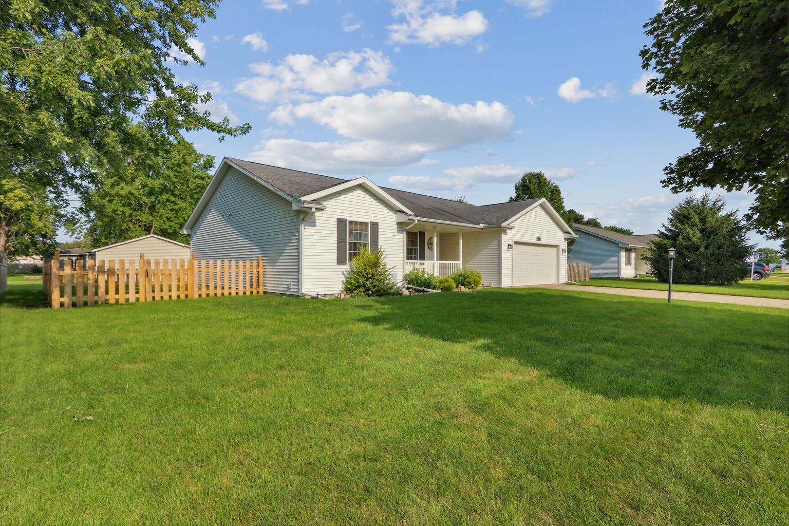 Photo 1 of 27 of 705 MEADOWSWEET Drive house