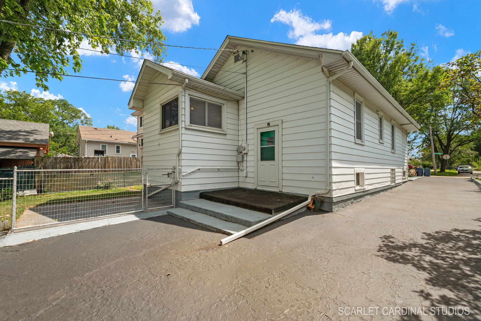 Photo 6 of 20 of 316 W Kenilworth Avenue house