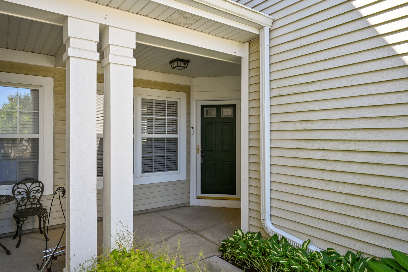 Photo 3 of 25 of 30604 McCormick Lane townhome