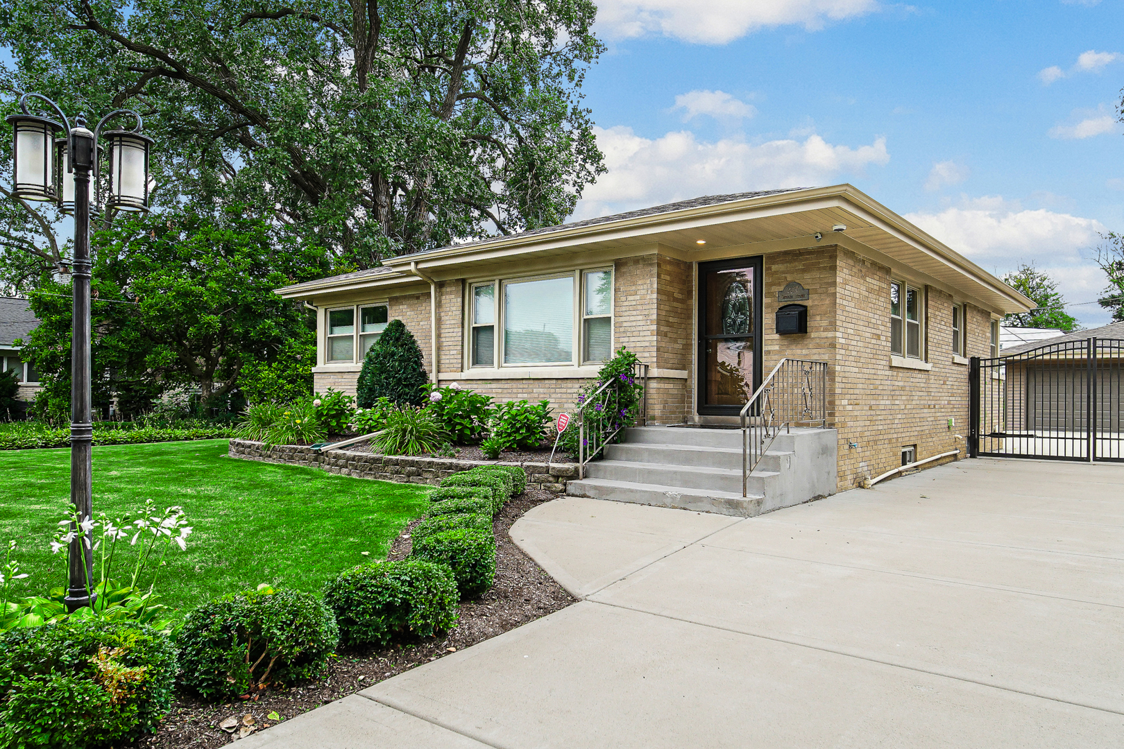 Photo 1 of 25 of 2217 Downing Avenue house