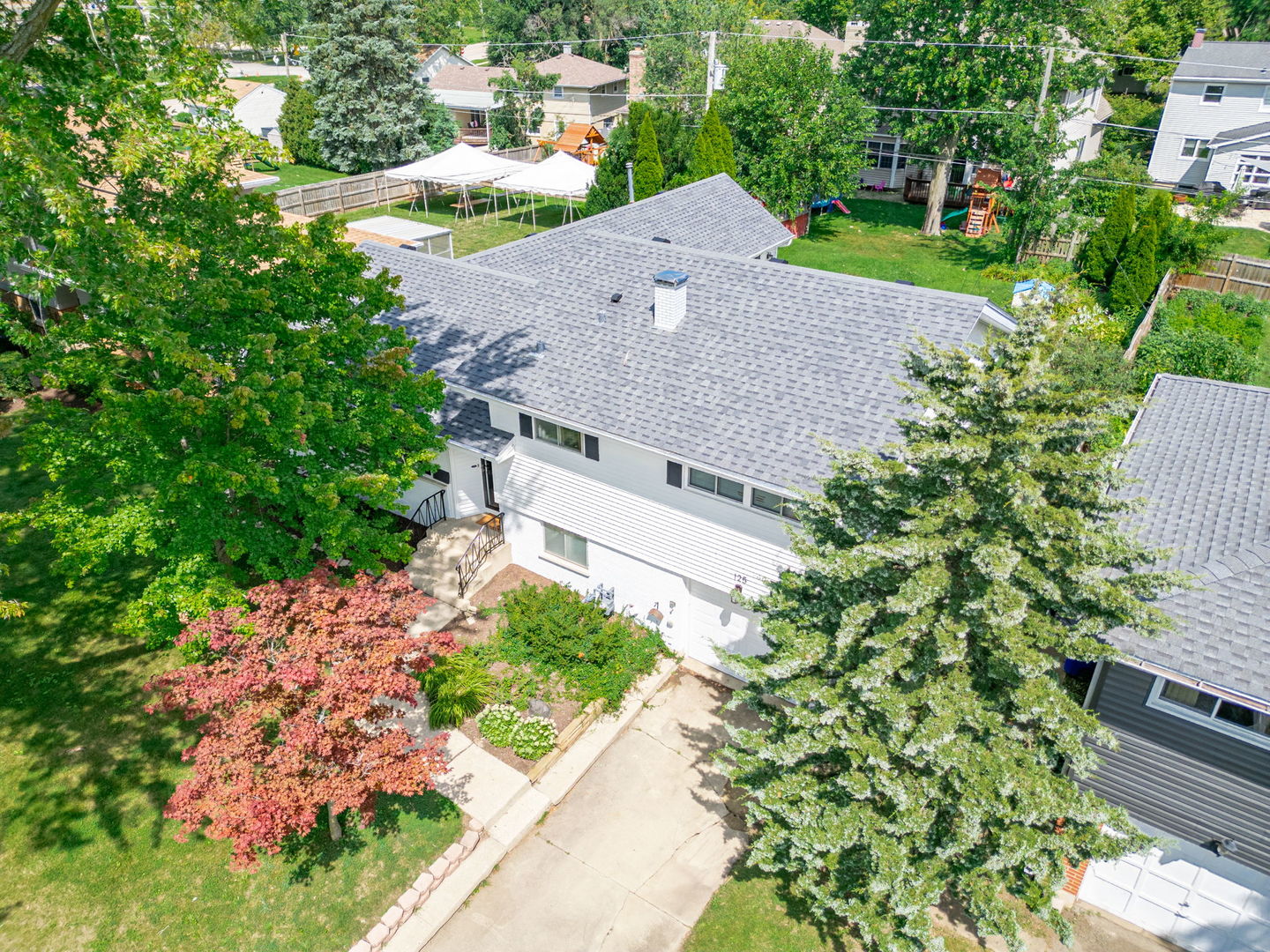 Photo 3 of 41 of 125 N Hazelton Avenue house