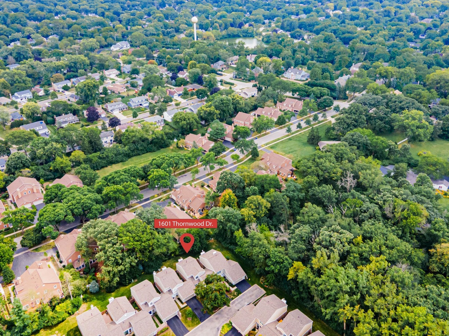 Photo 37 of 39 of 1601 Thornwood Drive townhome