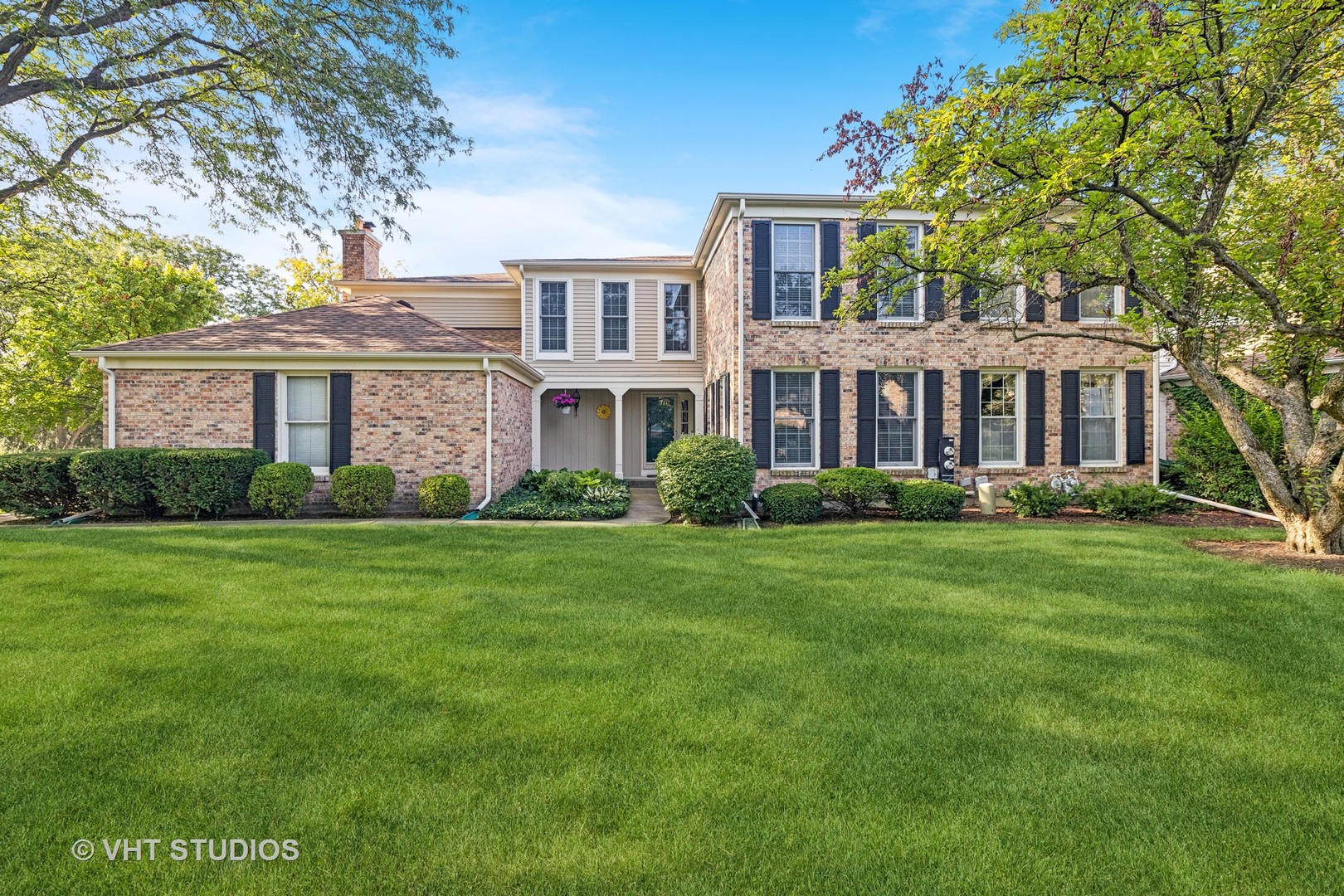 Photo 1 of 16 of 1122 Creekside Drive townhome