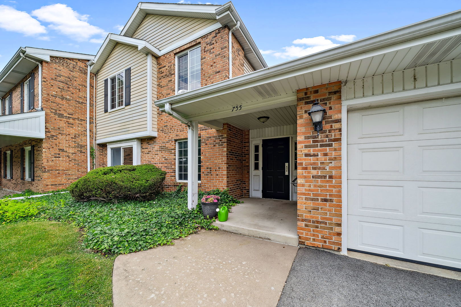 Photo 1 of 18 of 755 Tanglewood Lane A condo