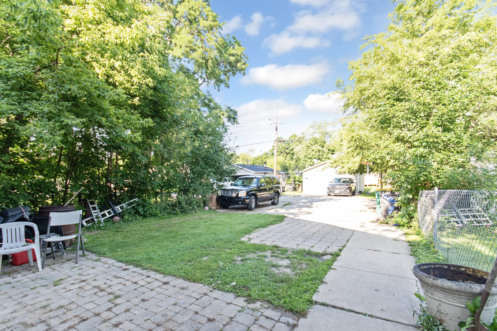 Photo 16 of 16 of 2917 Gilboa Avenue house