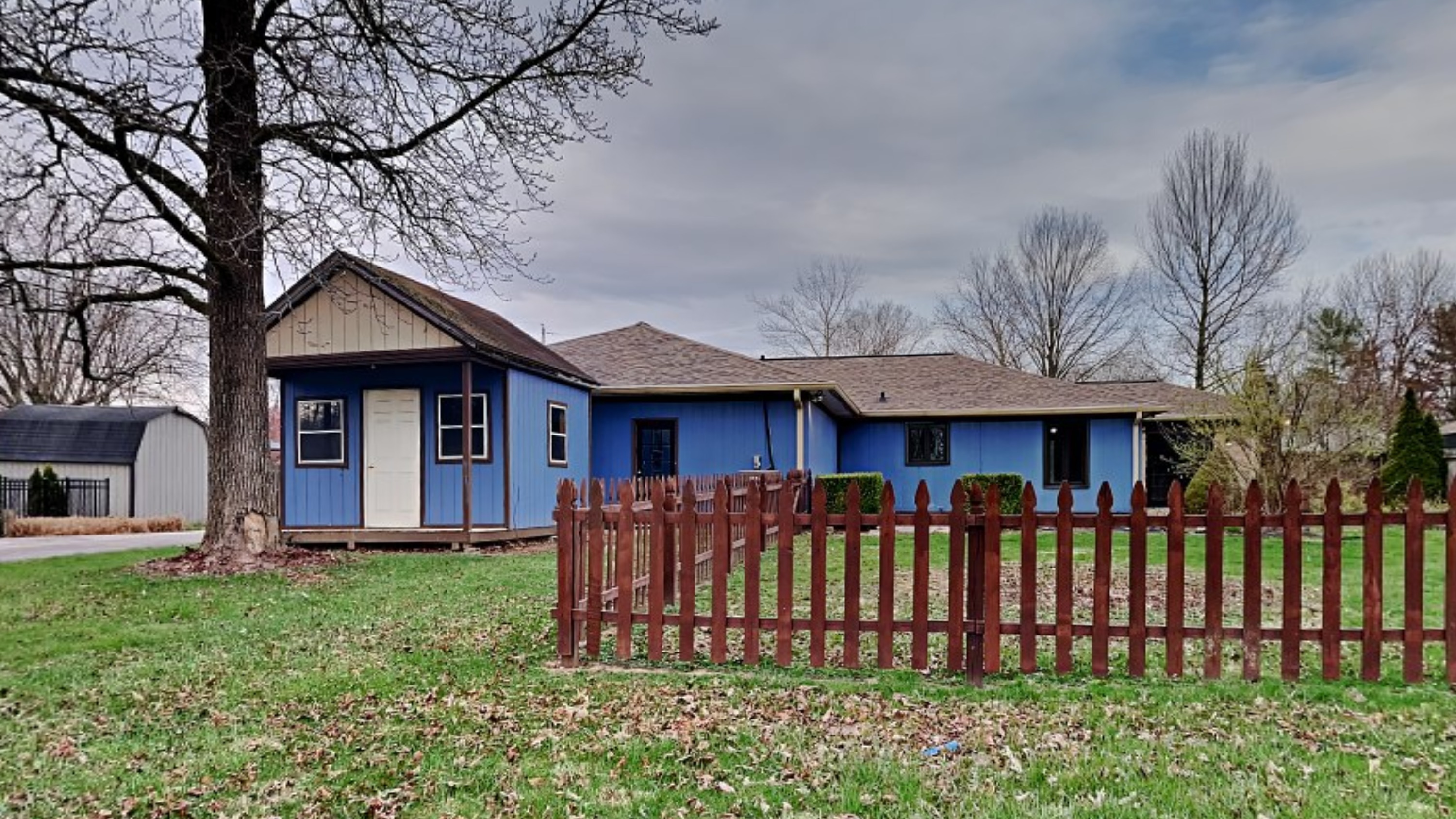 Photo 10 of 11 of 4113 Oles Drive house