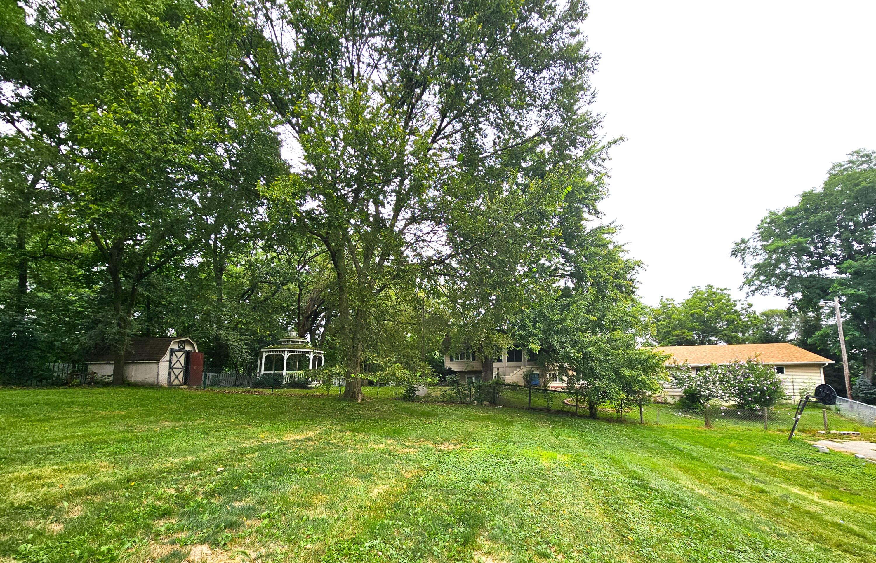 Photo 4 of 9 of 5121 W 113th Avenue house