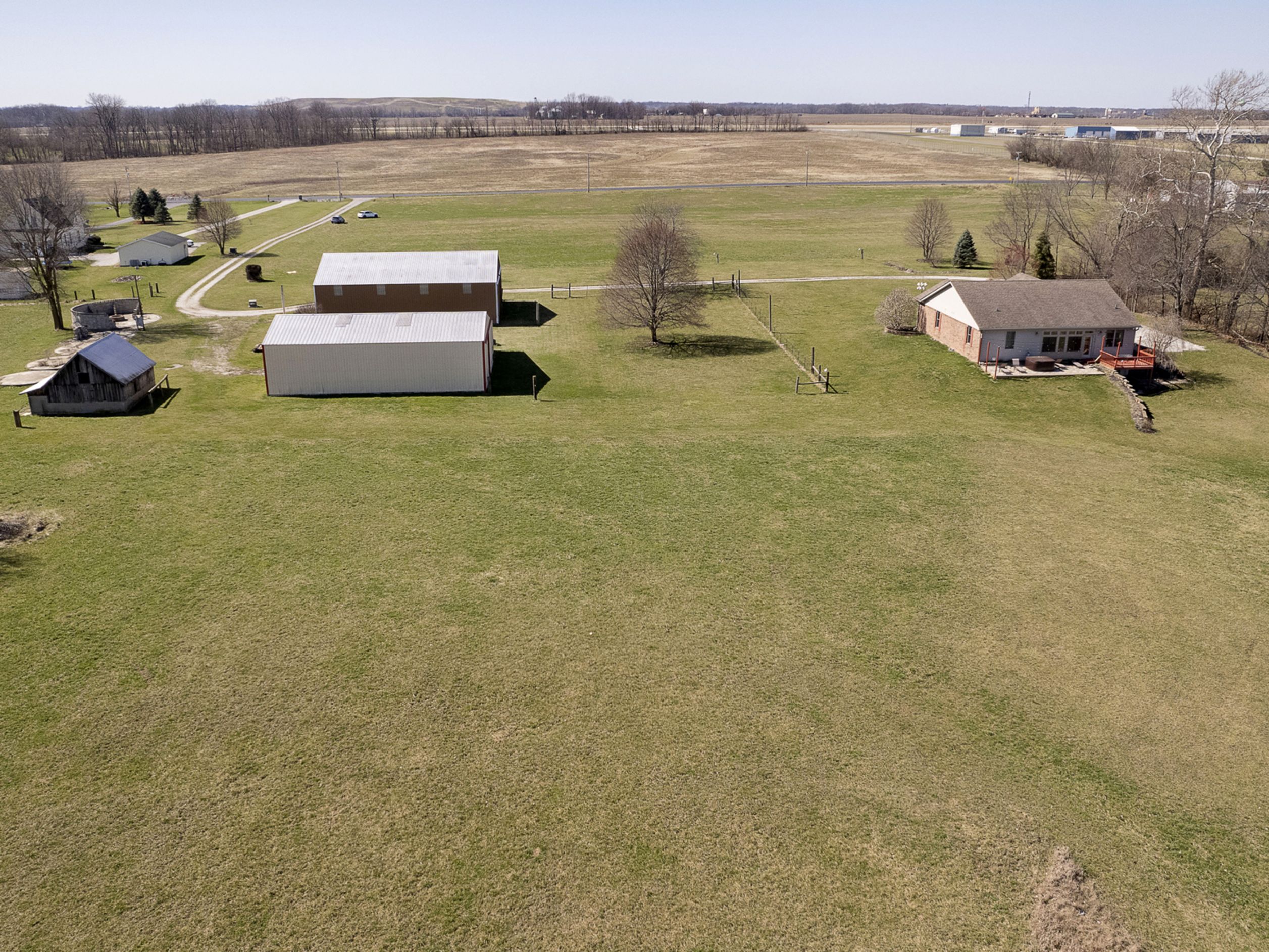 Photo 6 of 60 of 1103 S County Road 300 E land