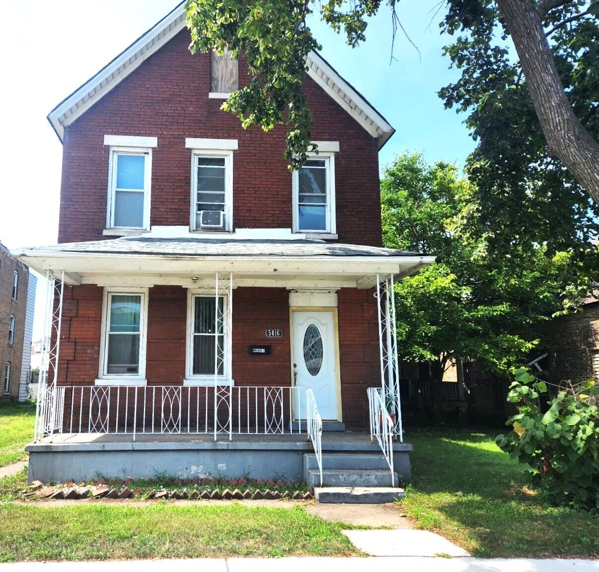 Photo 1 of 18 of 5016 Magoun Avenue house