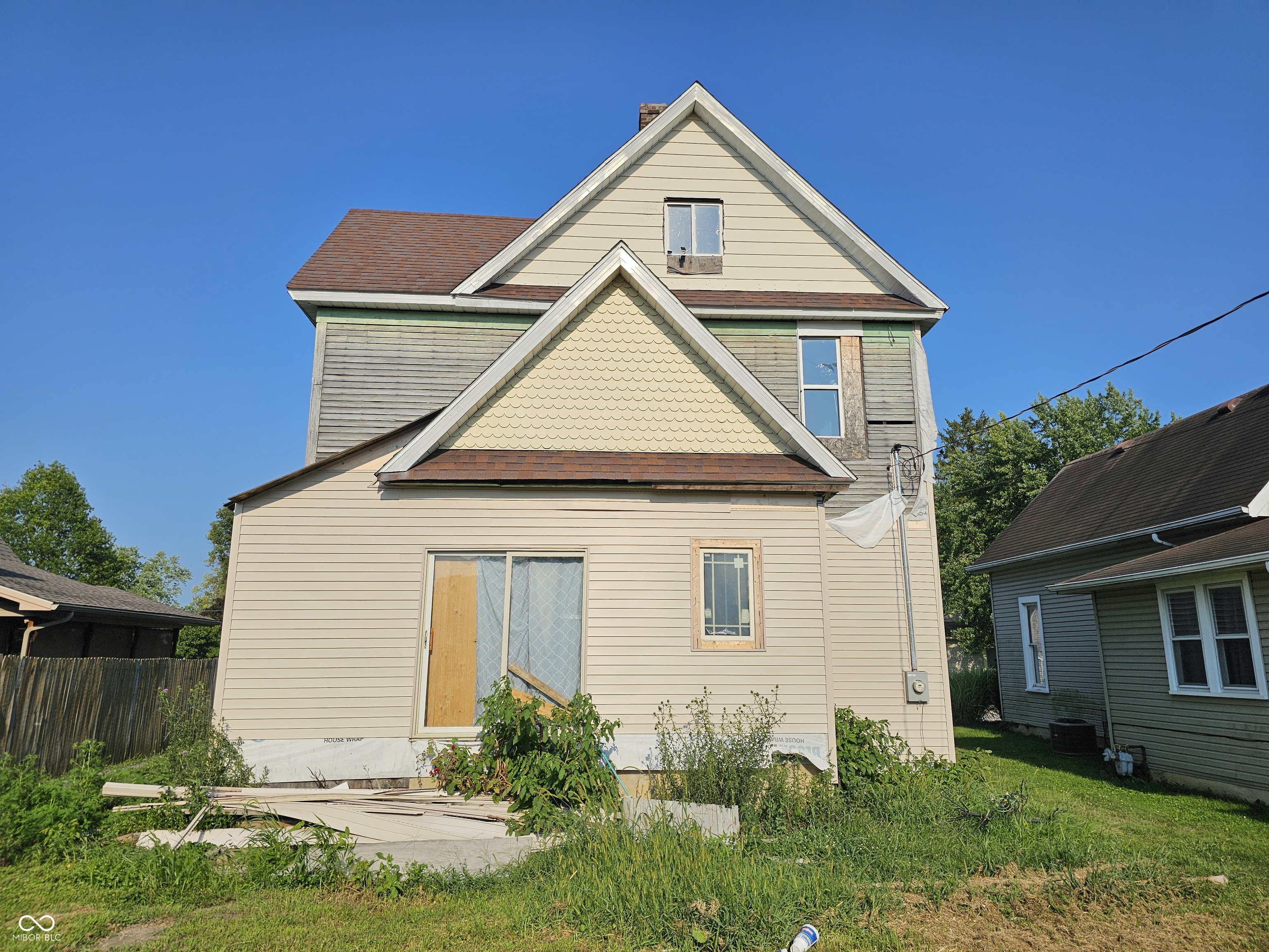 Photo 3 of 20 of 616 N Anderson Street house