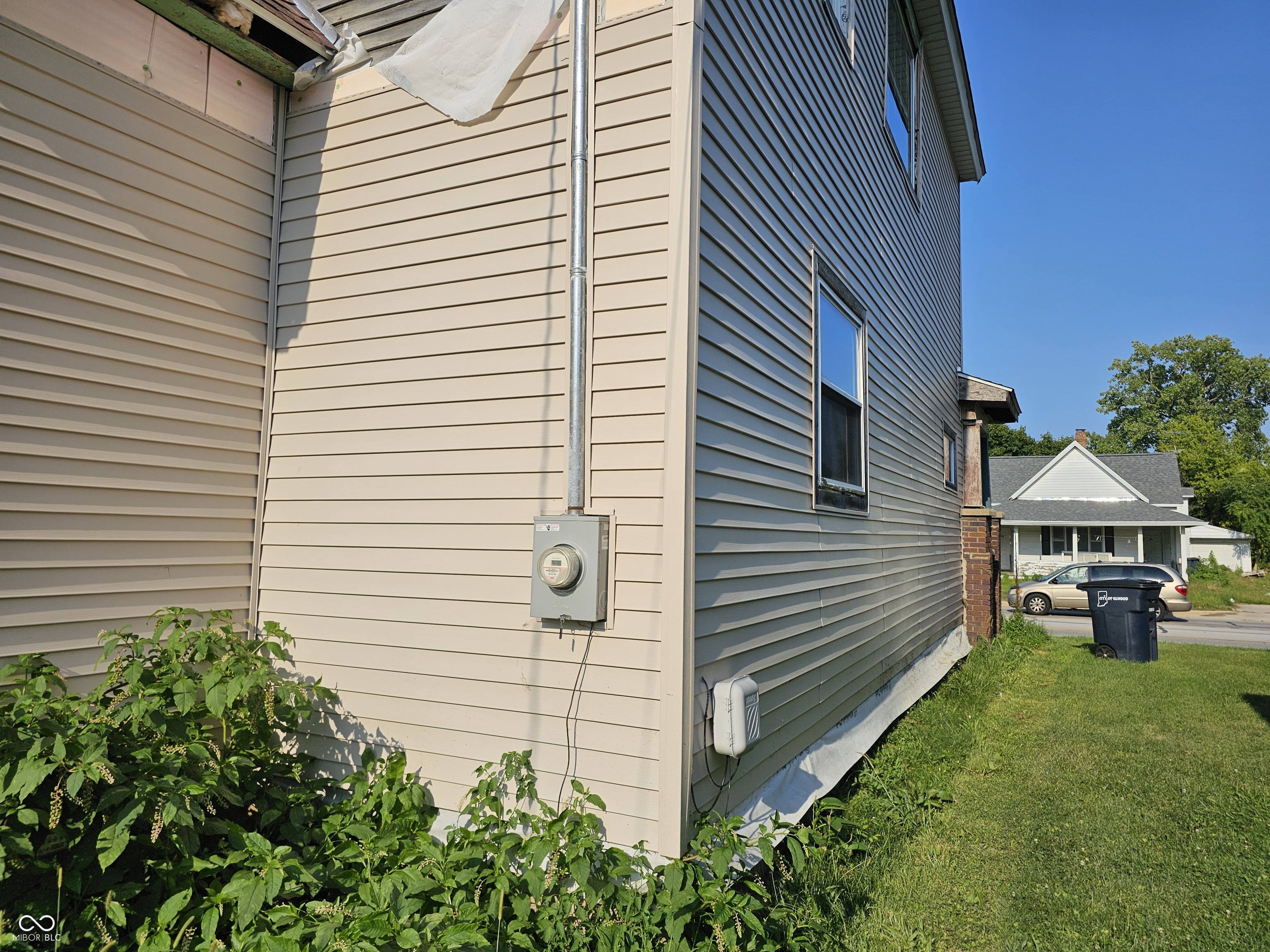 Photo 4 of 20 of 616 N Anderson Street house