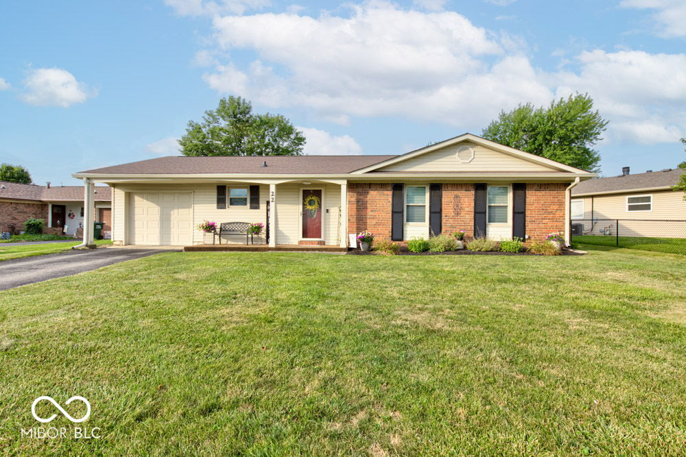 Photo 1 of 73 of 22 Whisperwood Circle house