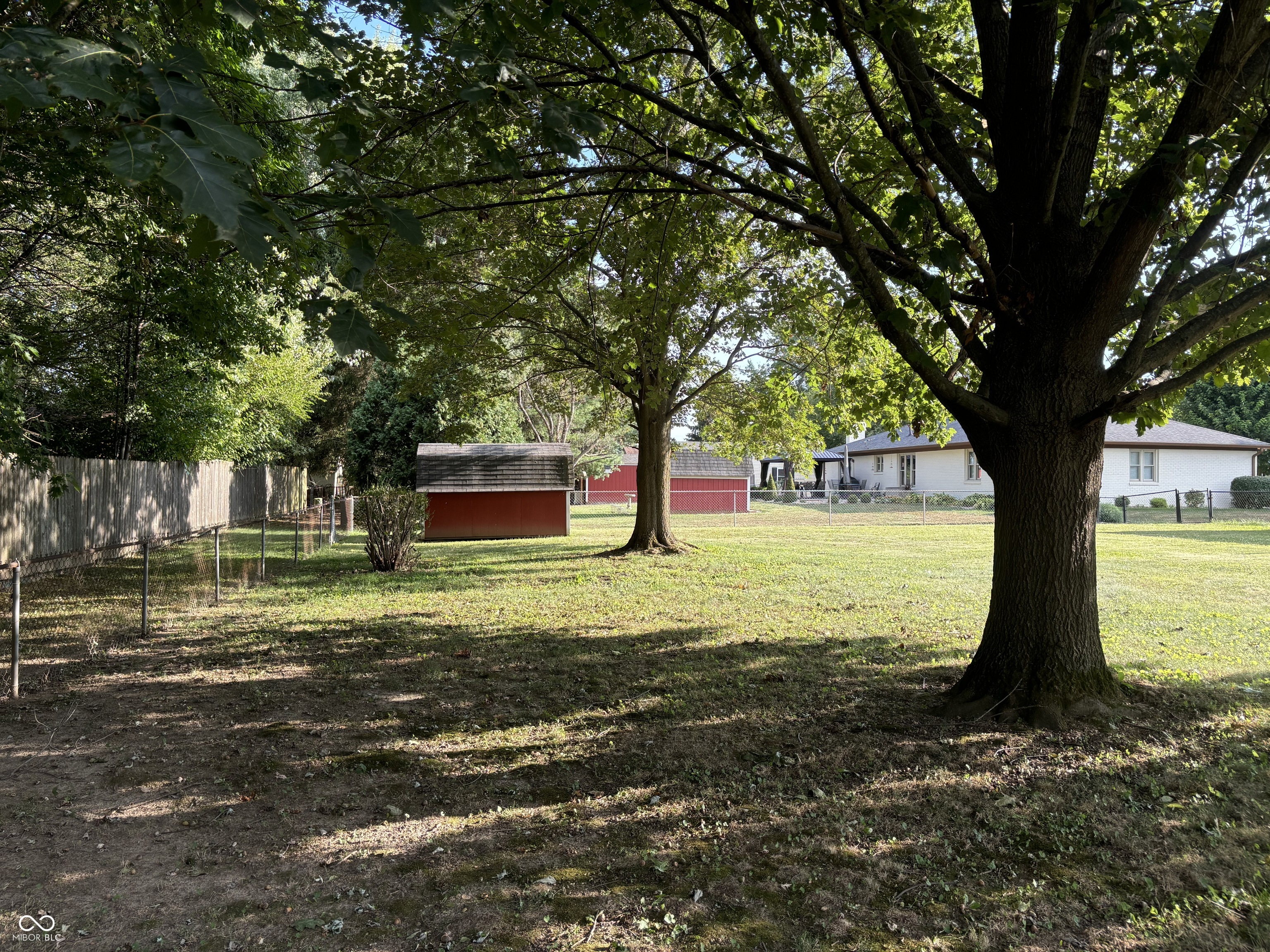 Photo 7 of 17 of 413 Pleasantview Boulevard house