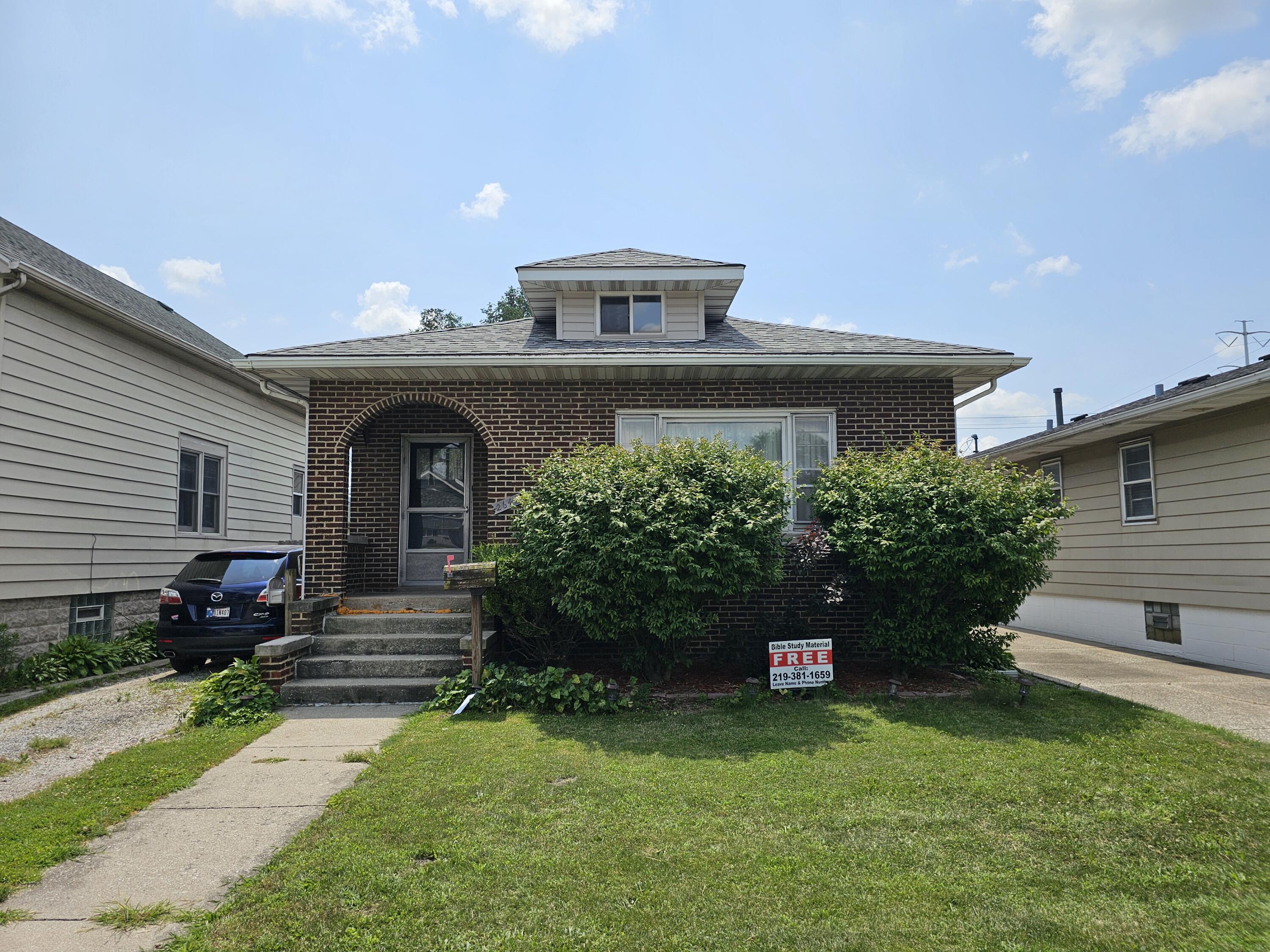 Photo 1 of 14 of 2644 Cleveland Street house