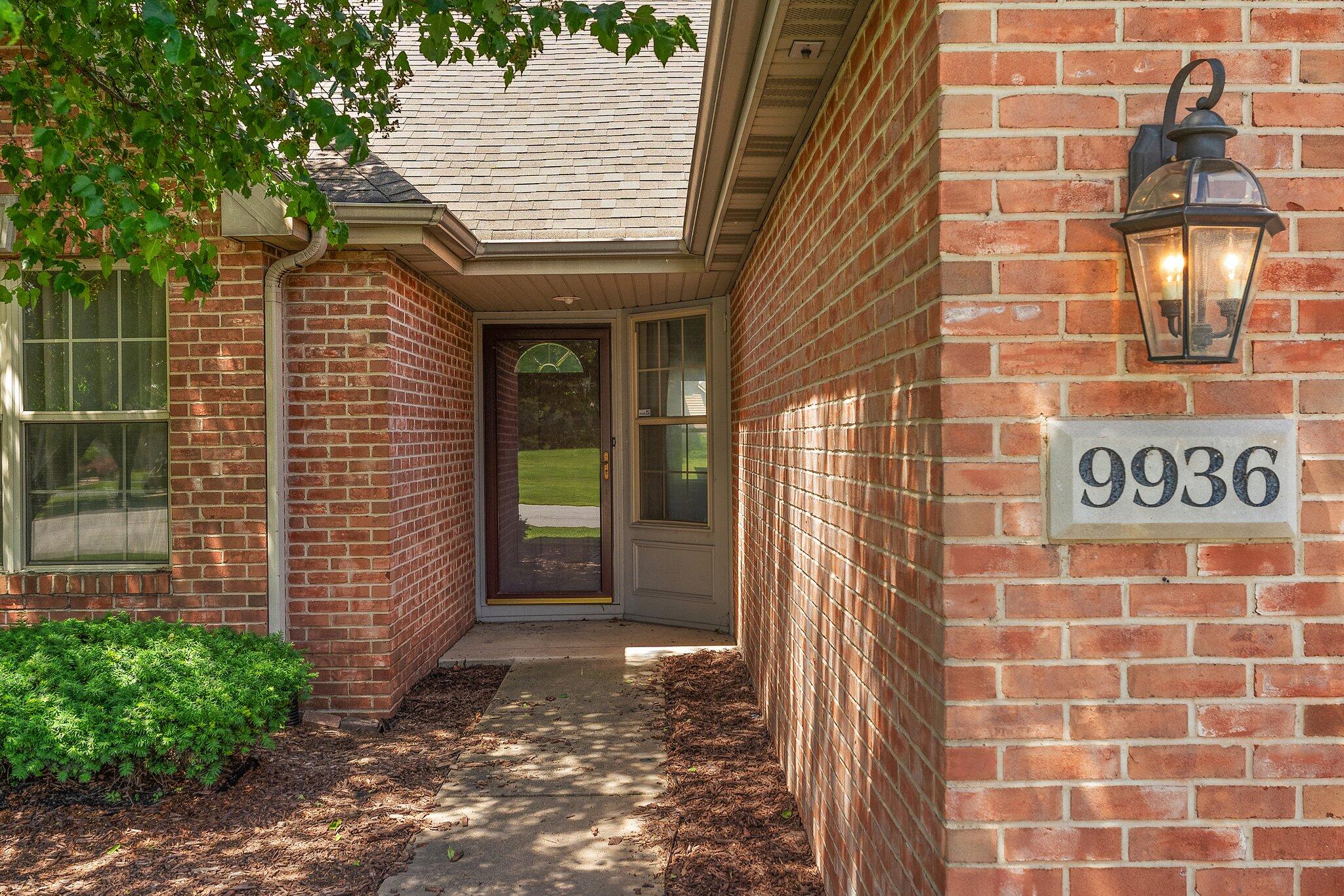 Photo 3 of 26 of 9936 Wildwood Circle townhome